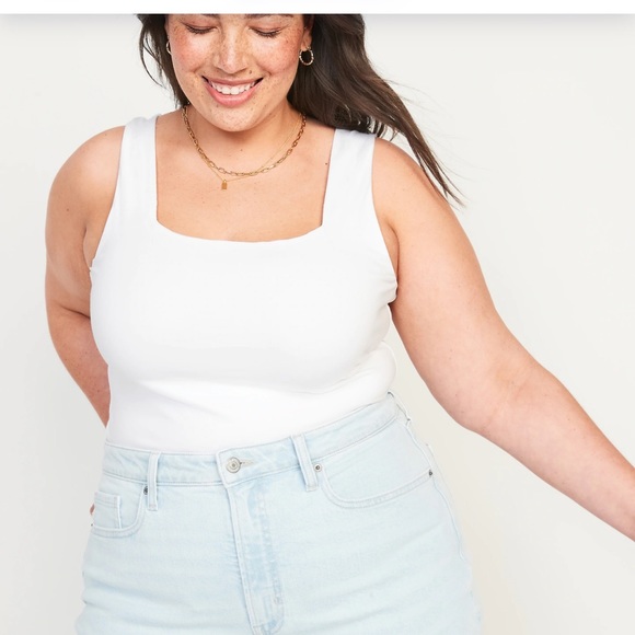 NWT OLD NAVY Fitted Sleeveless Square-Neck Bodysuit Color: White Lilies - Picture 6 of 10